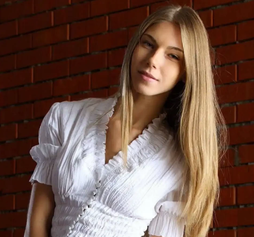 【PC/真人HTML/汉化】曼瑞恩魔导师 Manreign V1.0 浏览器汉化完结版【2.8G】